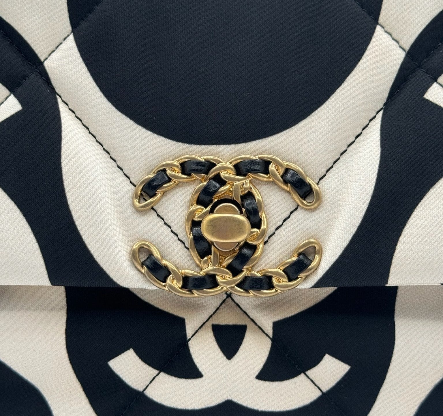 Chanel 19 Black and White CC Fabric Bag