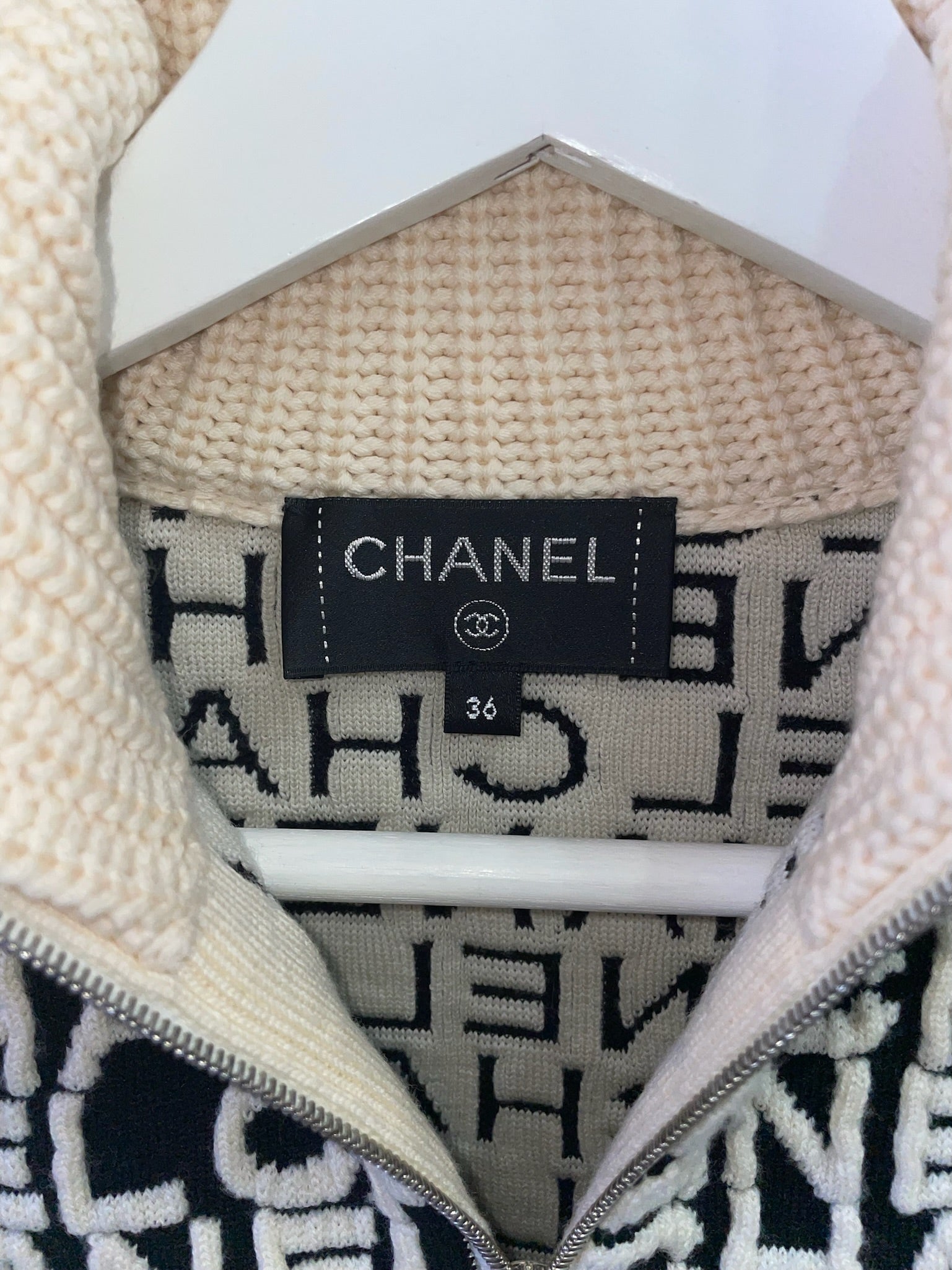 Chanel Logo Black and White Zipper Sweater