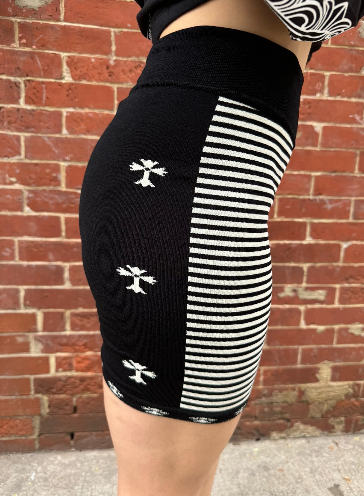 Chrome Hearts Black and White Shorts