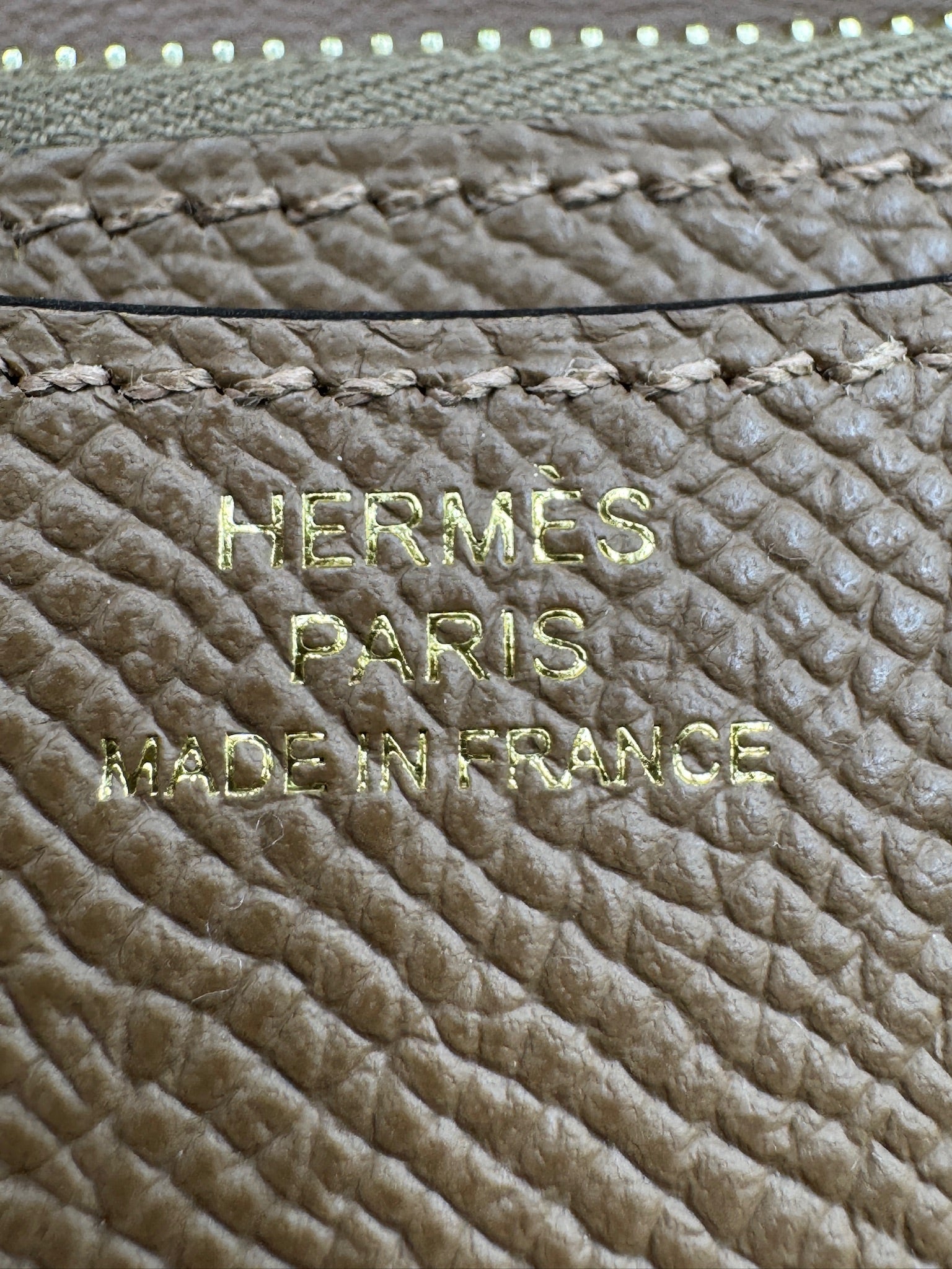 Hermès Constance Slim Wallet Alezan Gold Hardware