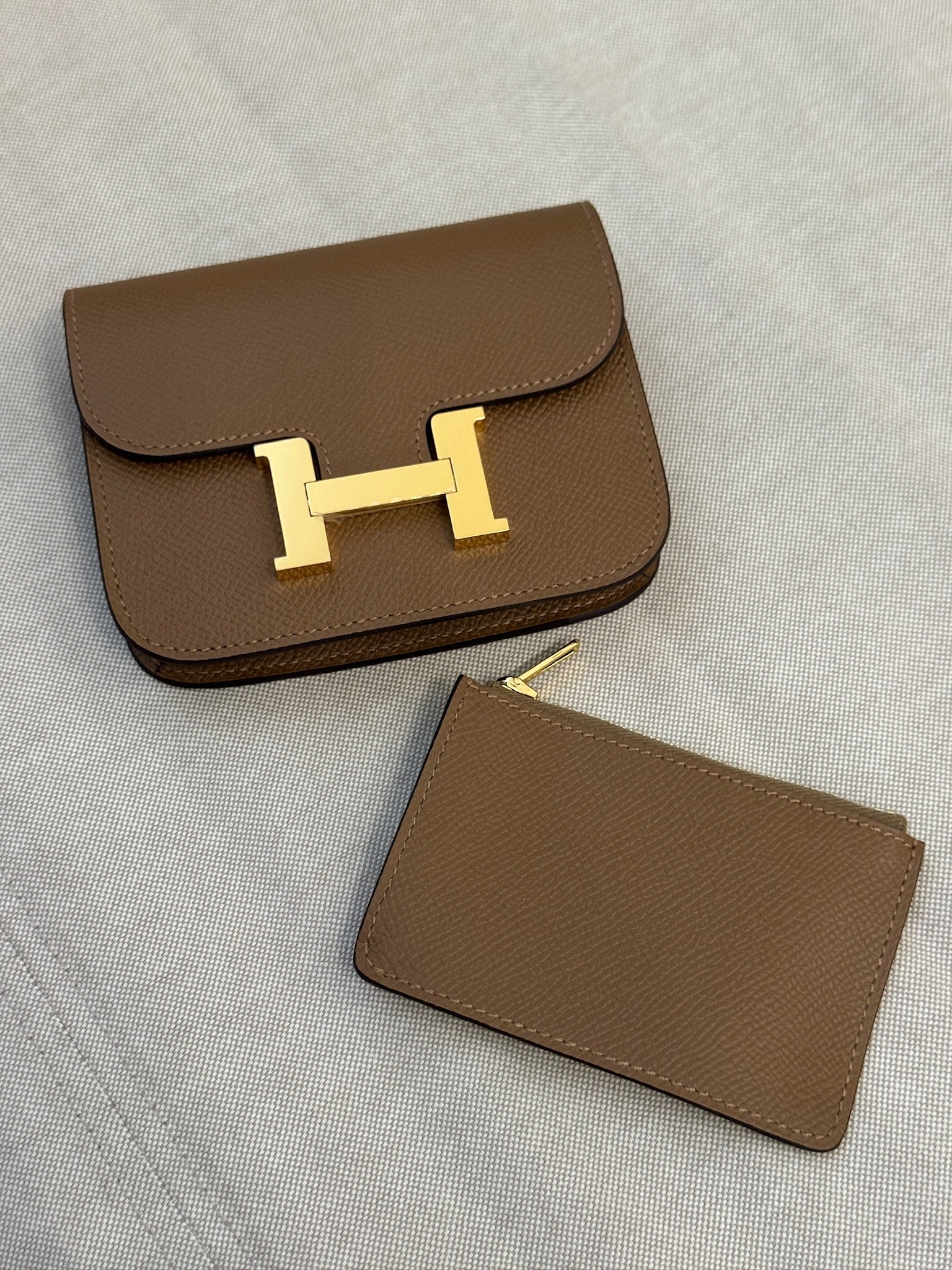 Hermès Constance Slim Wallet Alezan Gold Hardware