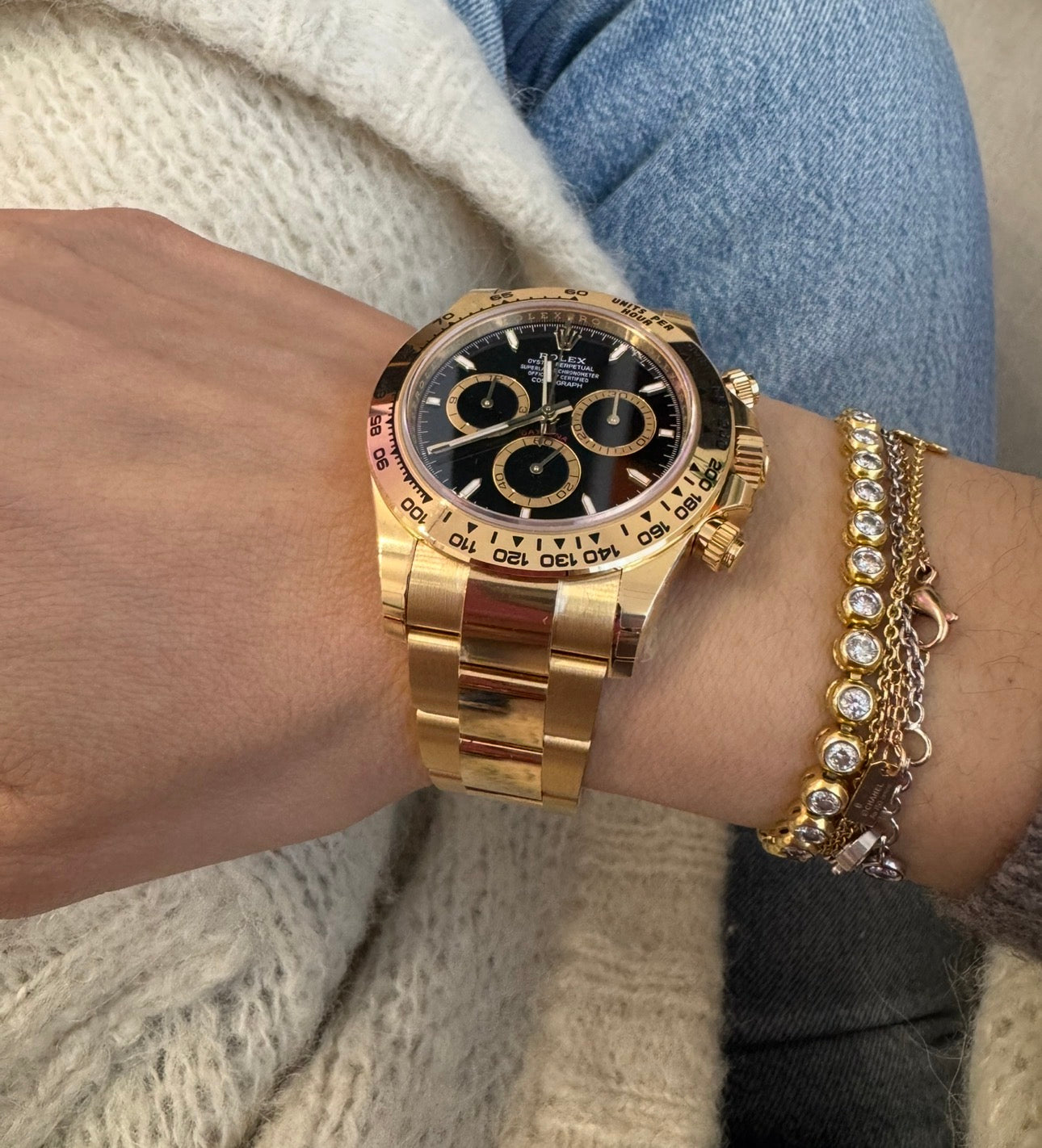 Rolex 40MM Cosmograph Daytona Yellow Gold with Black Dial