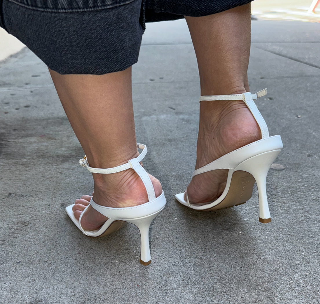 Bottega Veneta White Nappa Leather Stretch Strap Sandals Heels - Size 37.5