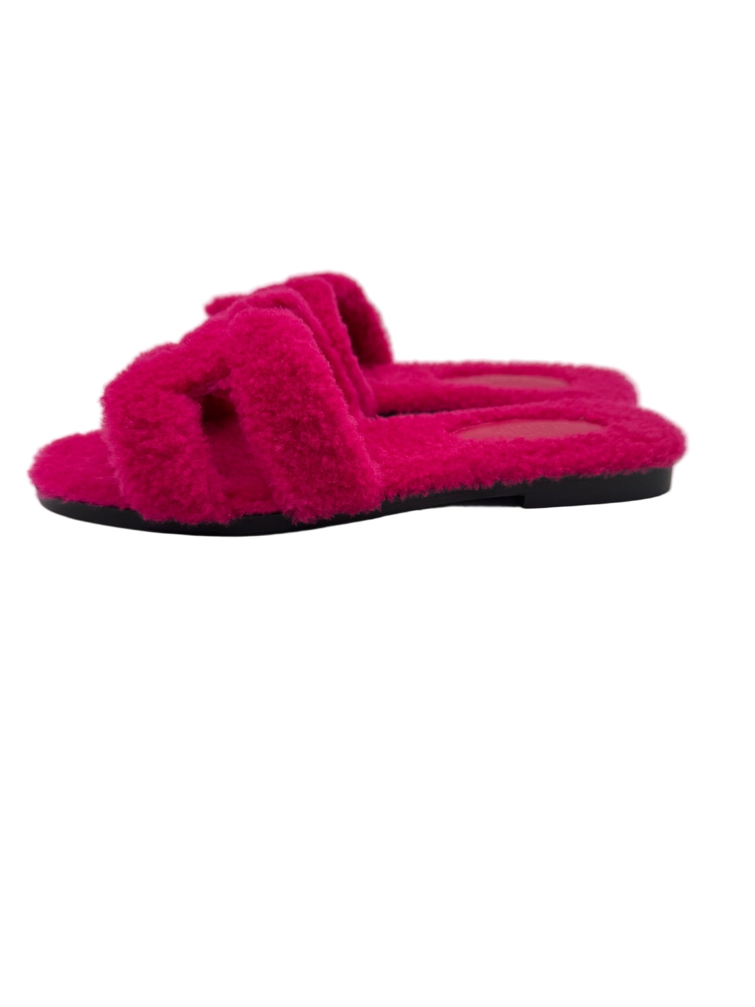 Hermès Hot Pink Shearling Orans
