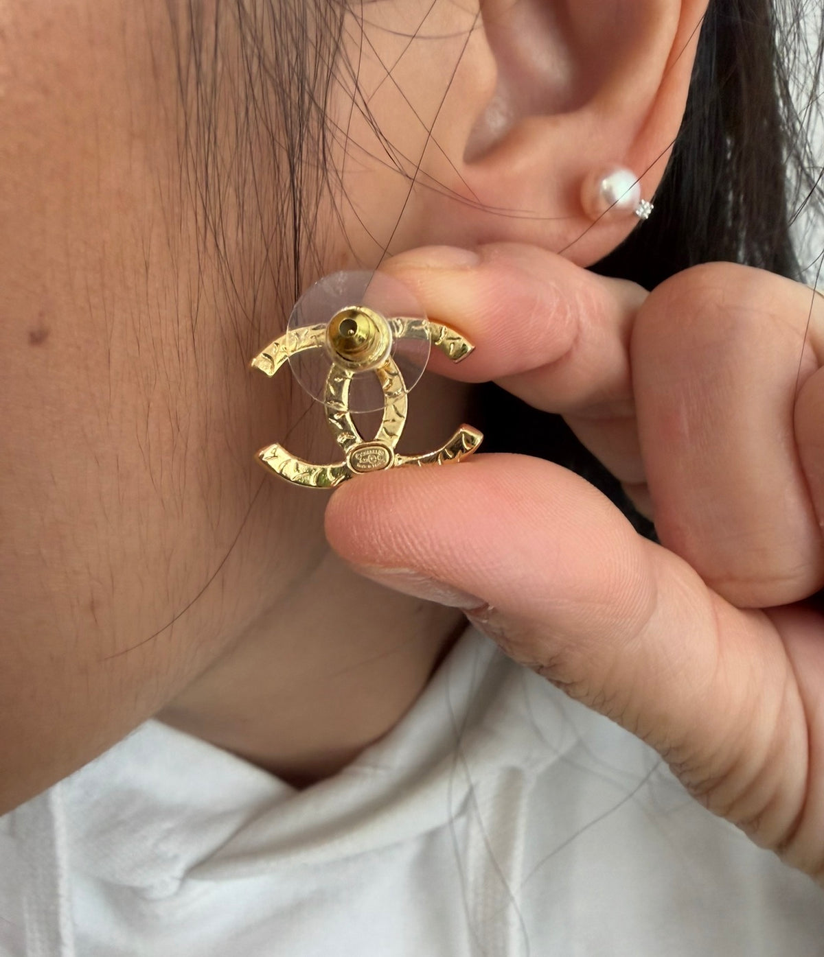CHANEL Gold CC Earrings with Crystals