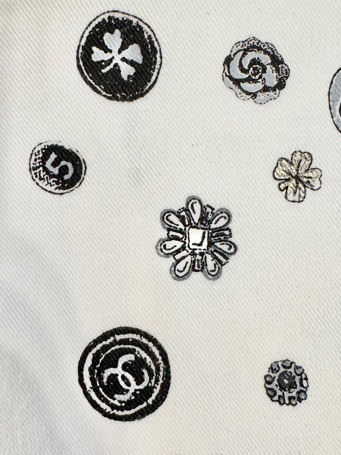 CHANEL White Denim Jeans with Black Charms Logos
