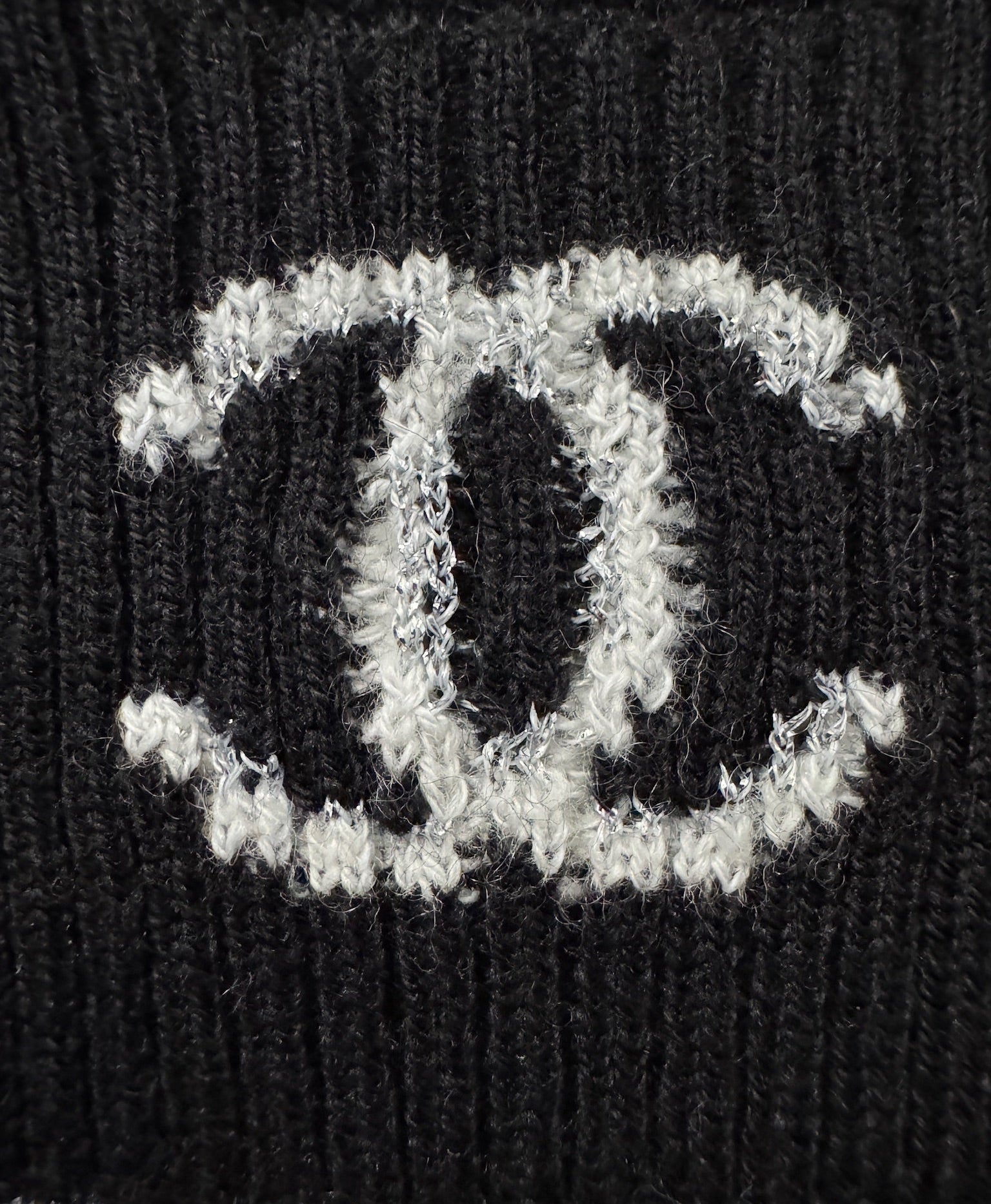 Chanel Black and White Striped Tank Top CC Logo - Size FR 38