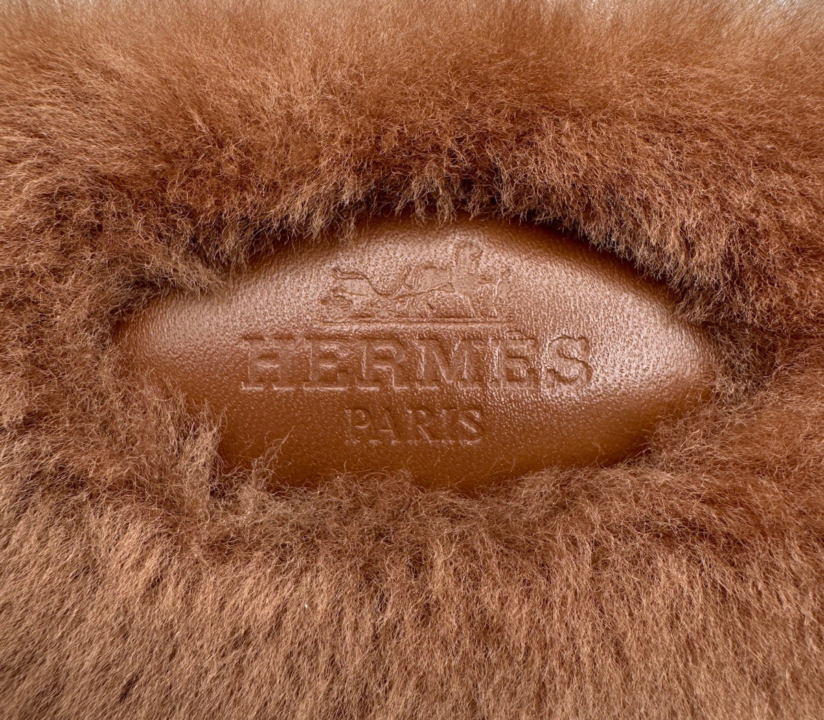 Hermès Brown Shearling Orans
