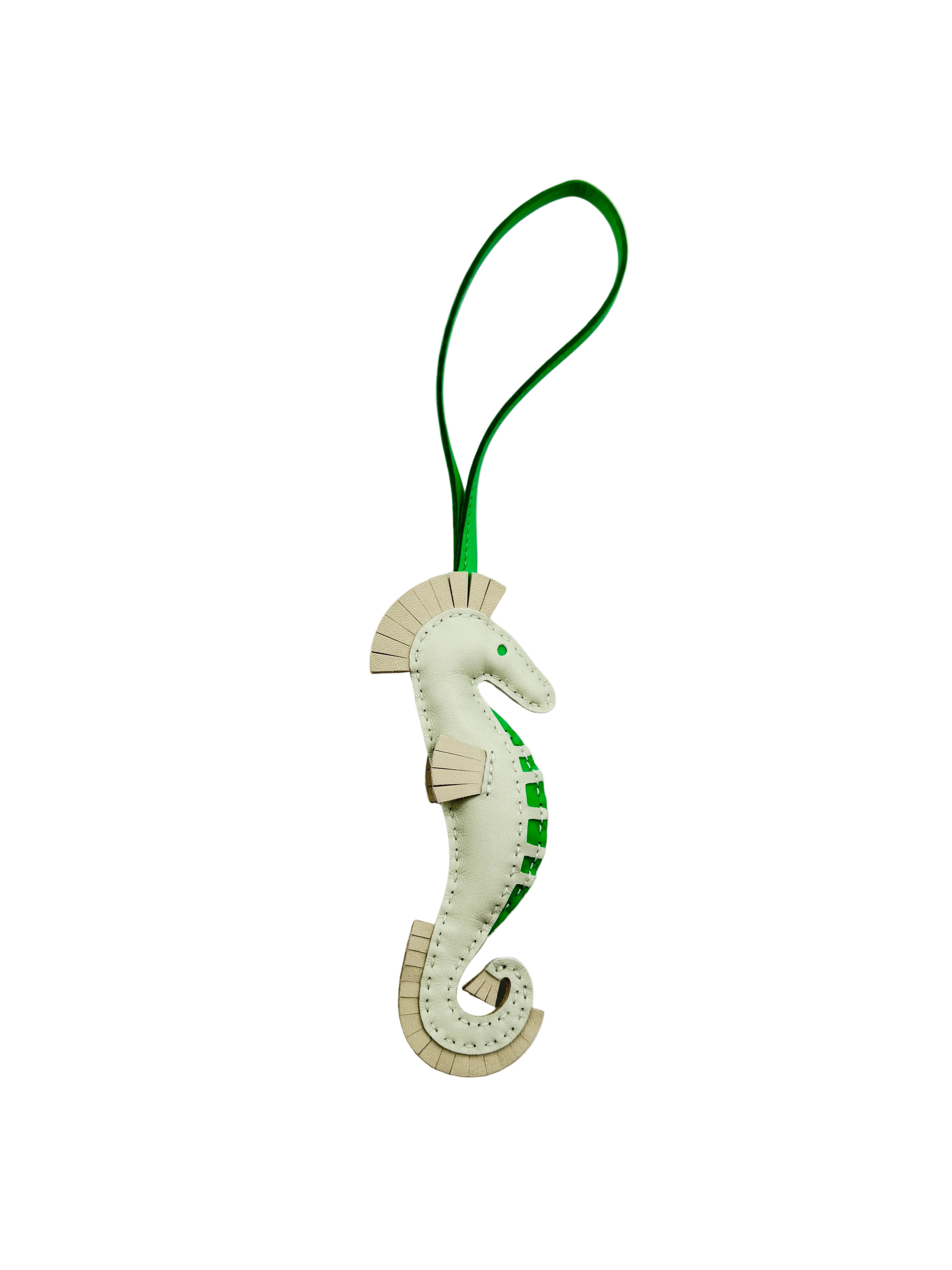 Hermès Seahorse Bag Charm Vert Comic Vert Fizz