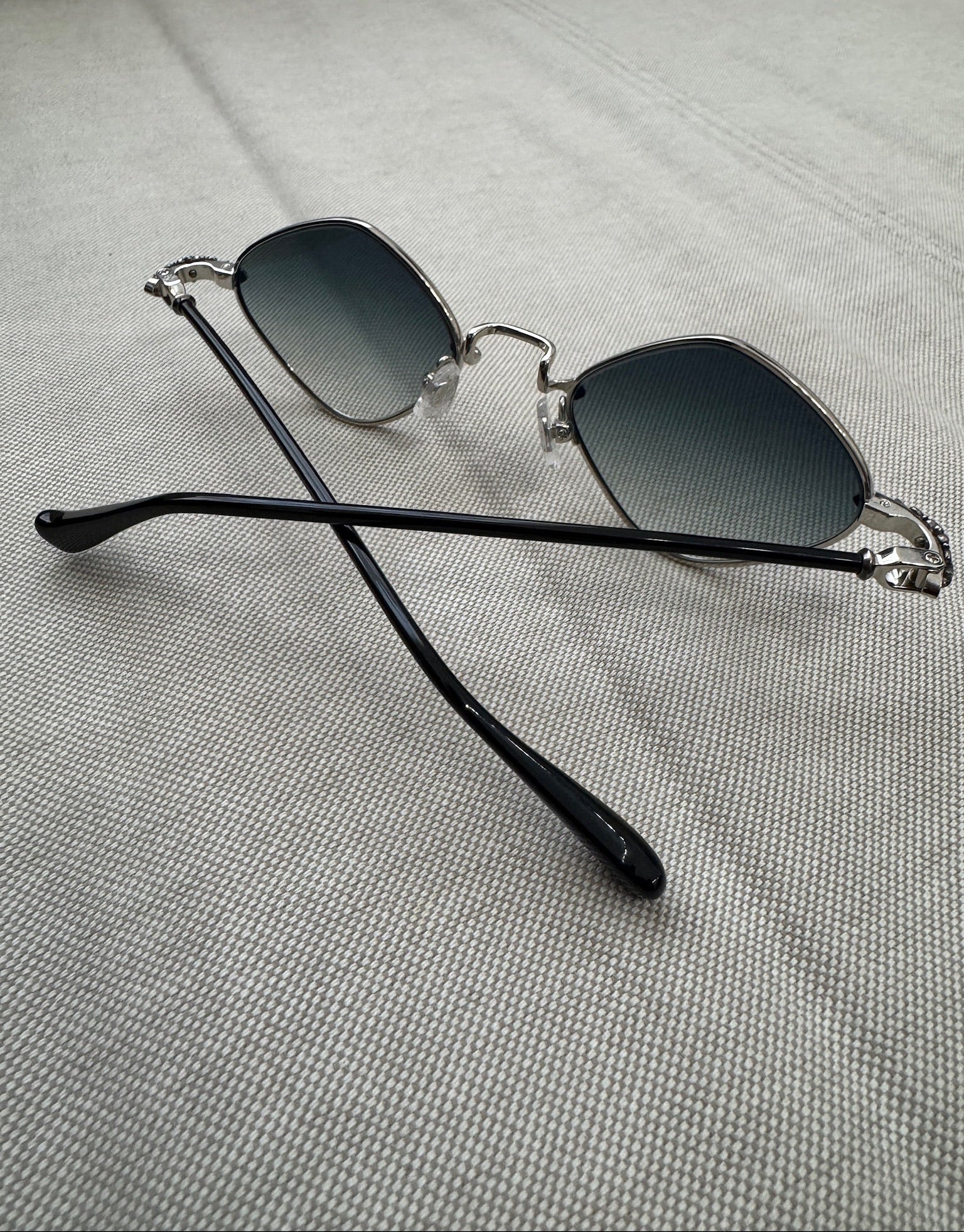 Chrome Hearts Diamond Dog Sunglasses Black Lens with Silver Frame
