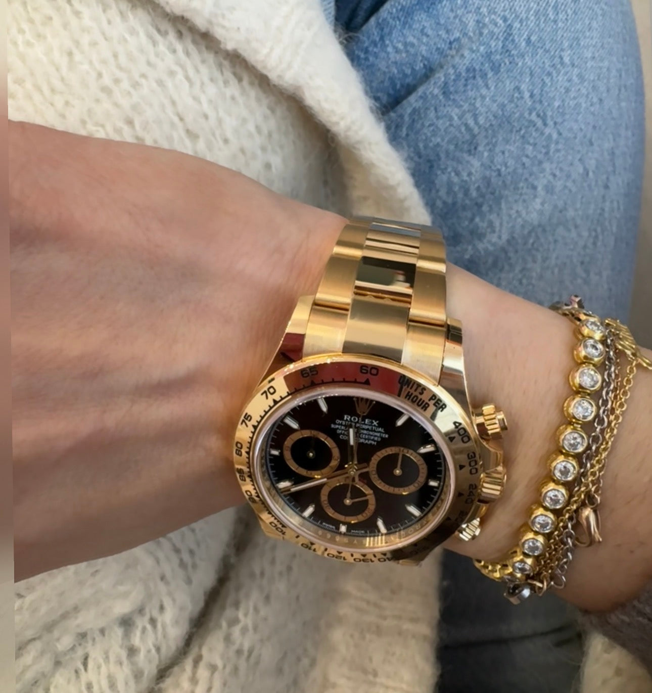 Rolex 40MM Cosmograph Daytona Yellow Gold with Black Dial