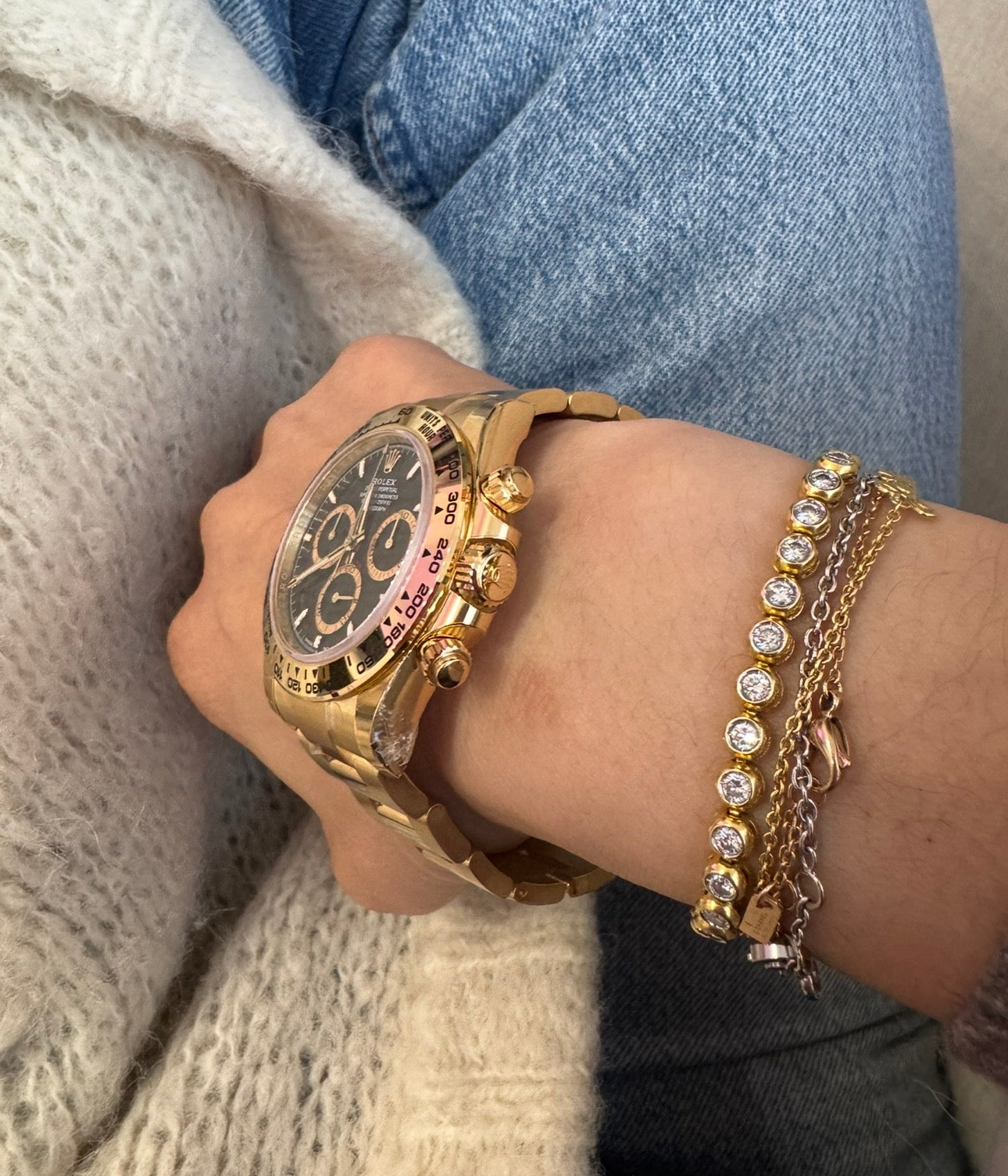 Rolex 40MM Cosmograph Daytona Yellow Gold with Black Dial