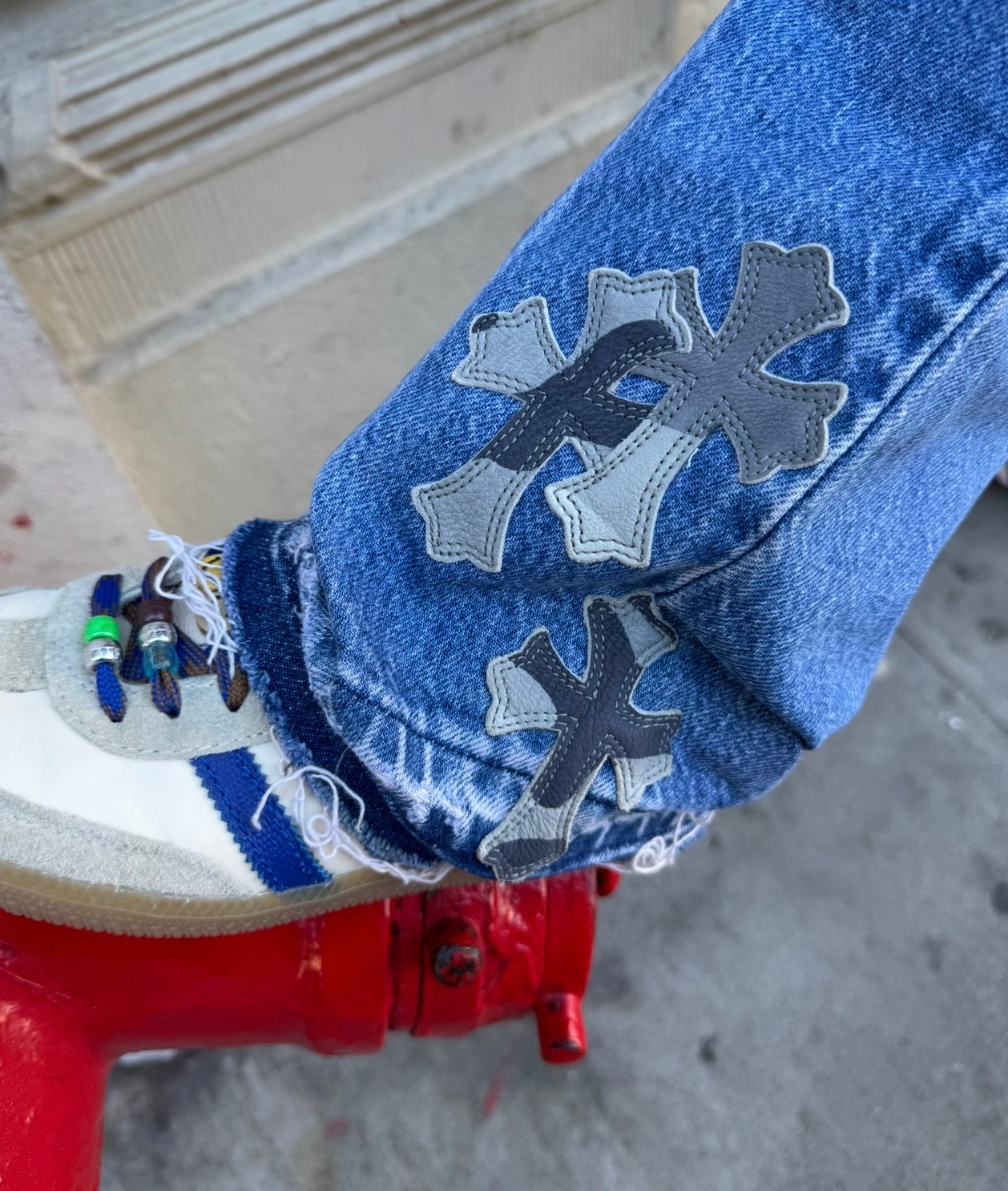 Chrome Hearts x Levi's Light Blue Jeans Gray White Camo Print Cross Leather Patch