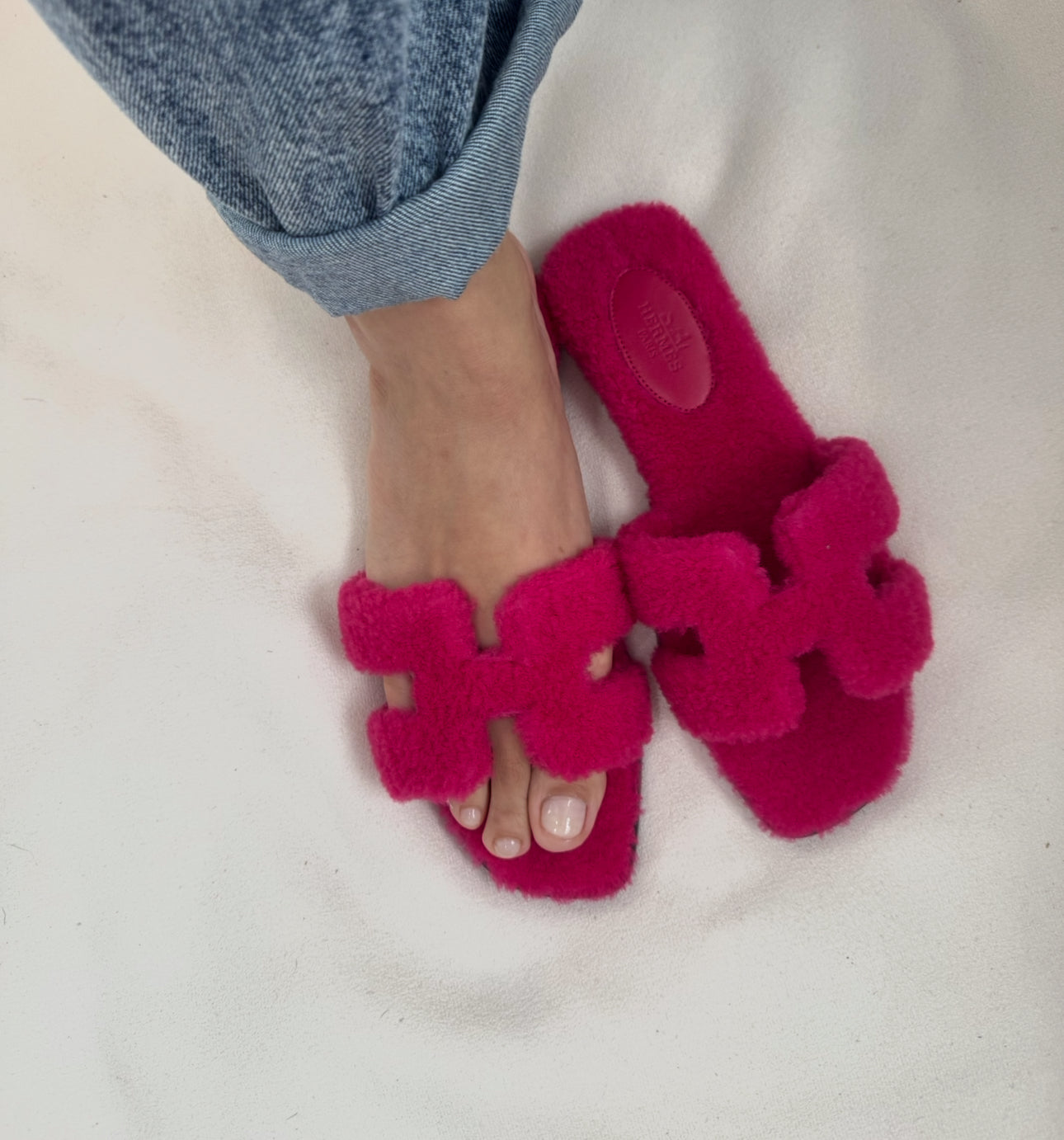Hermès Hot Pink Shearling Orans