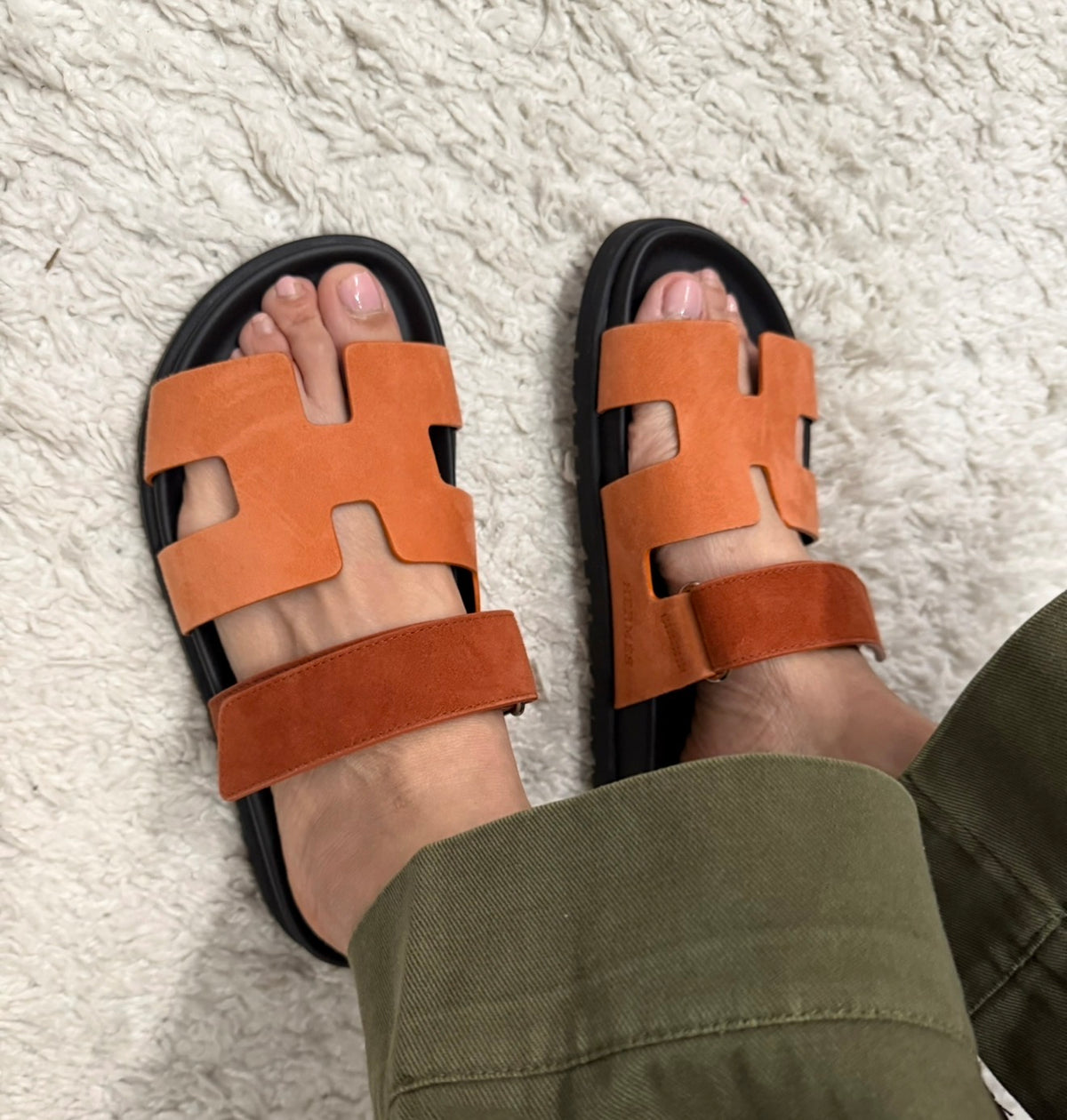 Hermès Rose Bois De Santal and Rouge De Turin Chypre Sandals