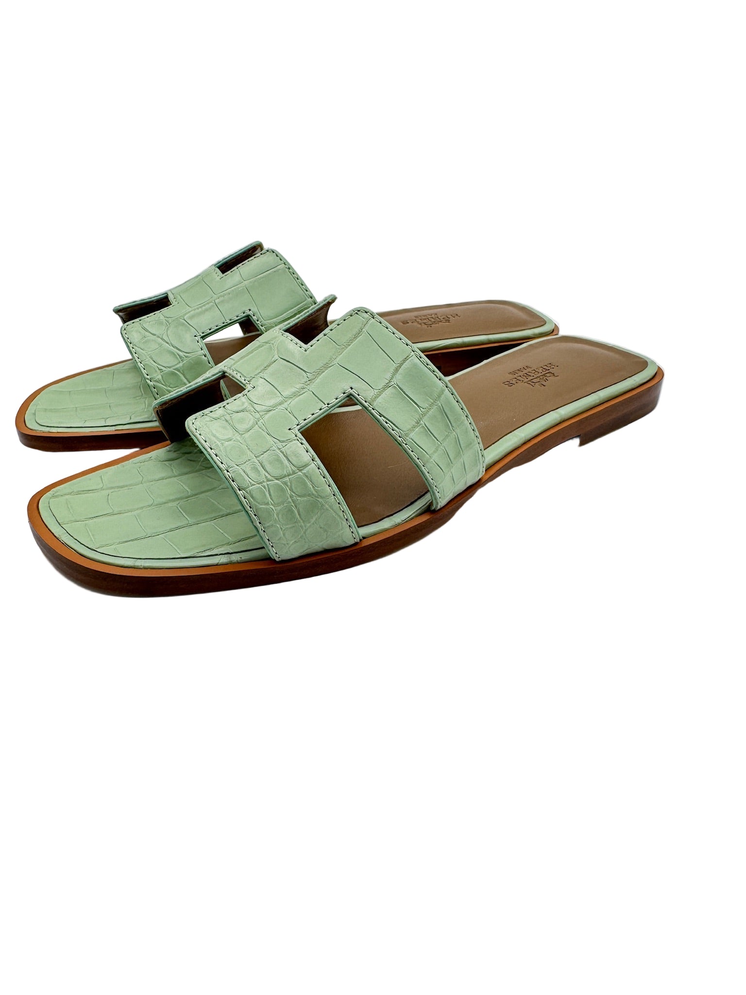 Hermès Vert D'Eau Matte Alligator Oran Sandals