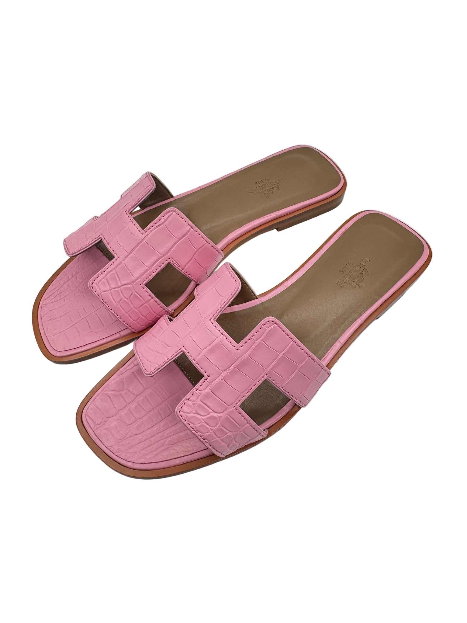 Hermès Bubblegum Pink Matte Alligator Oran Sandals