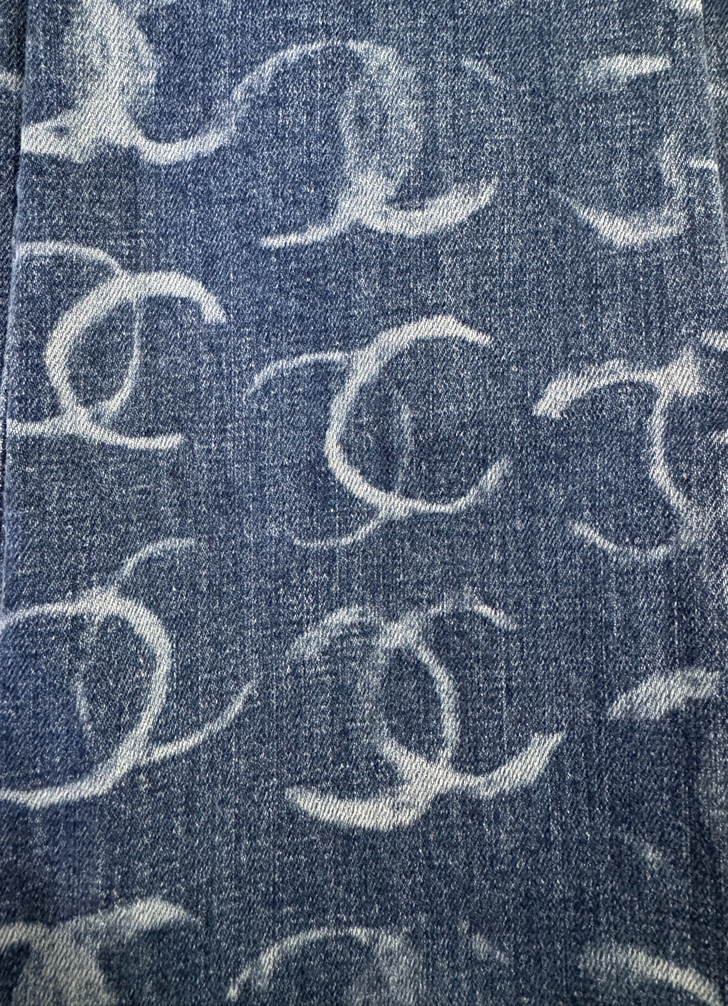 Chanel Blue Denim Skinny Jeans With CC Logos