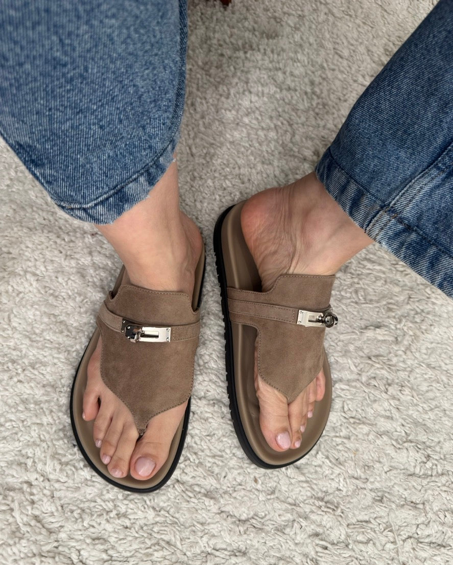 Hermès Empire Sandals Beige Suede Palladium Hardware