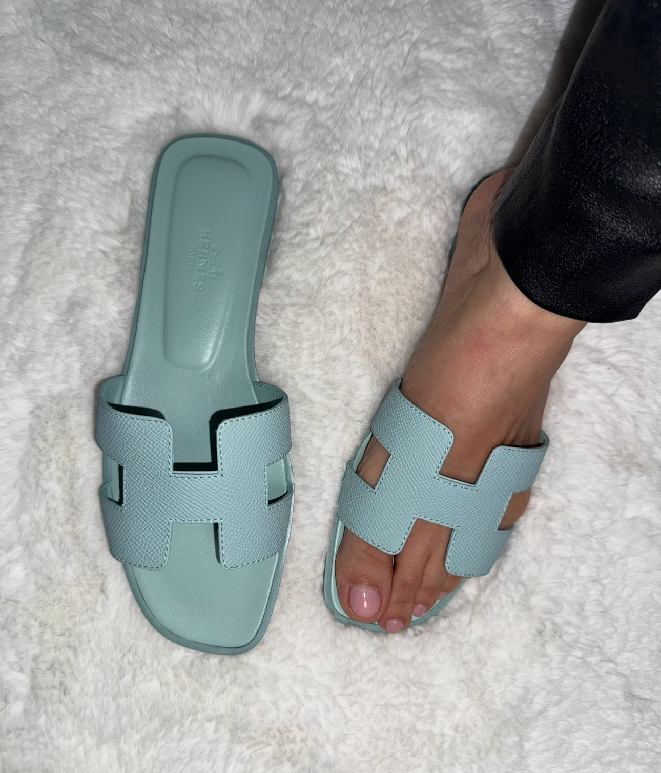 Hermès Vert Embrun Oran Sandals